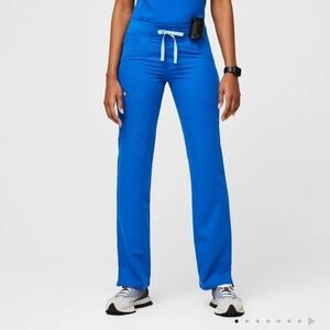 Figs Women's Royal Blue Kade Cargo Scrub Pants